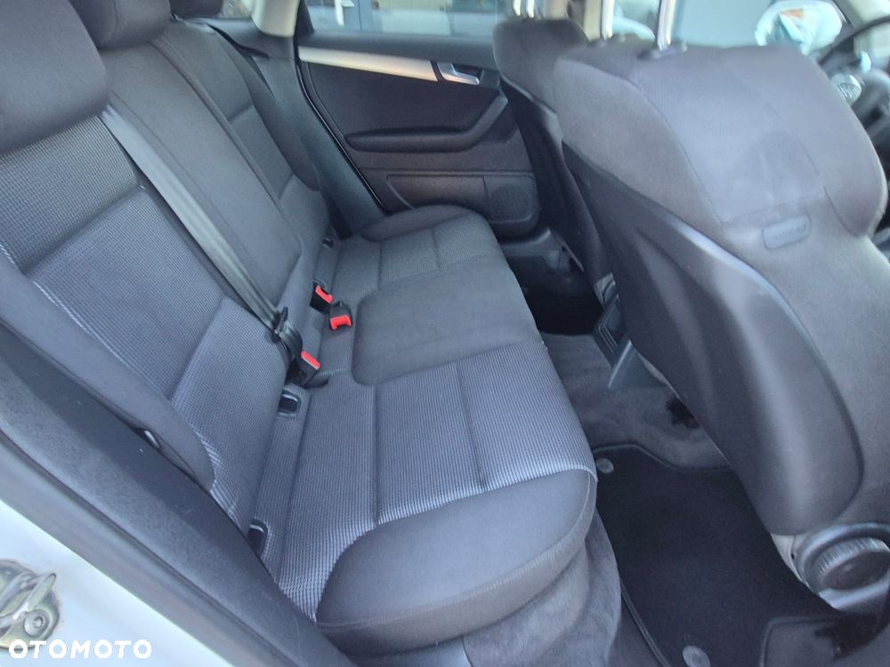 Audi A3 Sportback 1.4 TFSI Attraction - 25