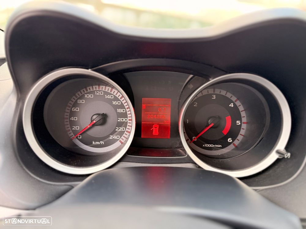 Mitsubishi Lancer 2.0 DI-D Intense - 14