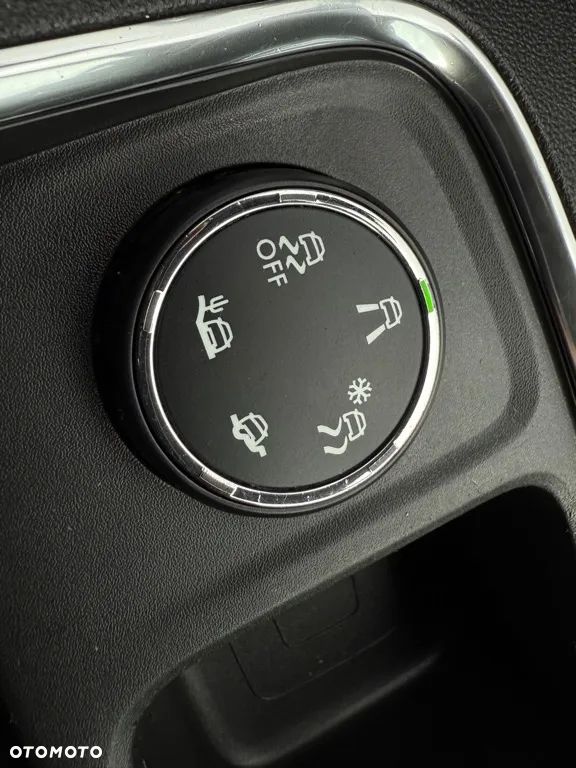 Opel Grandland X 1.6 T Ultimate S&S - 28