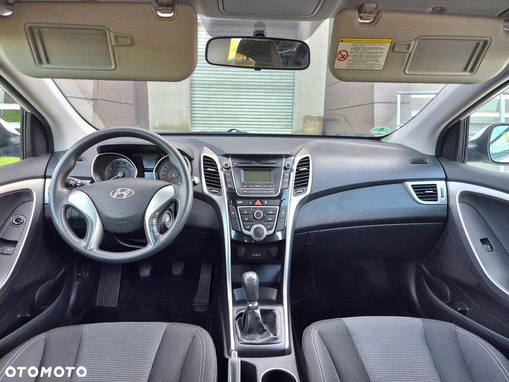 Hyundai i30 1.4 Classic + - 7