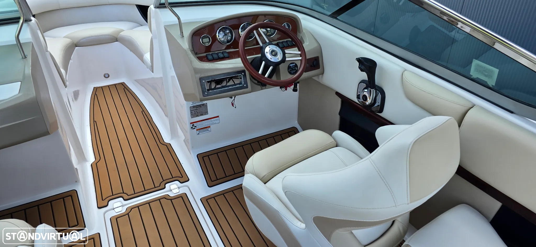 Regal 2300 br - 6