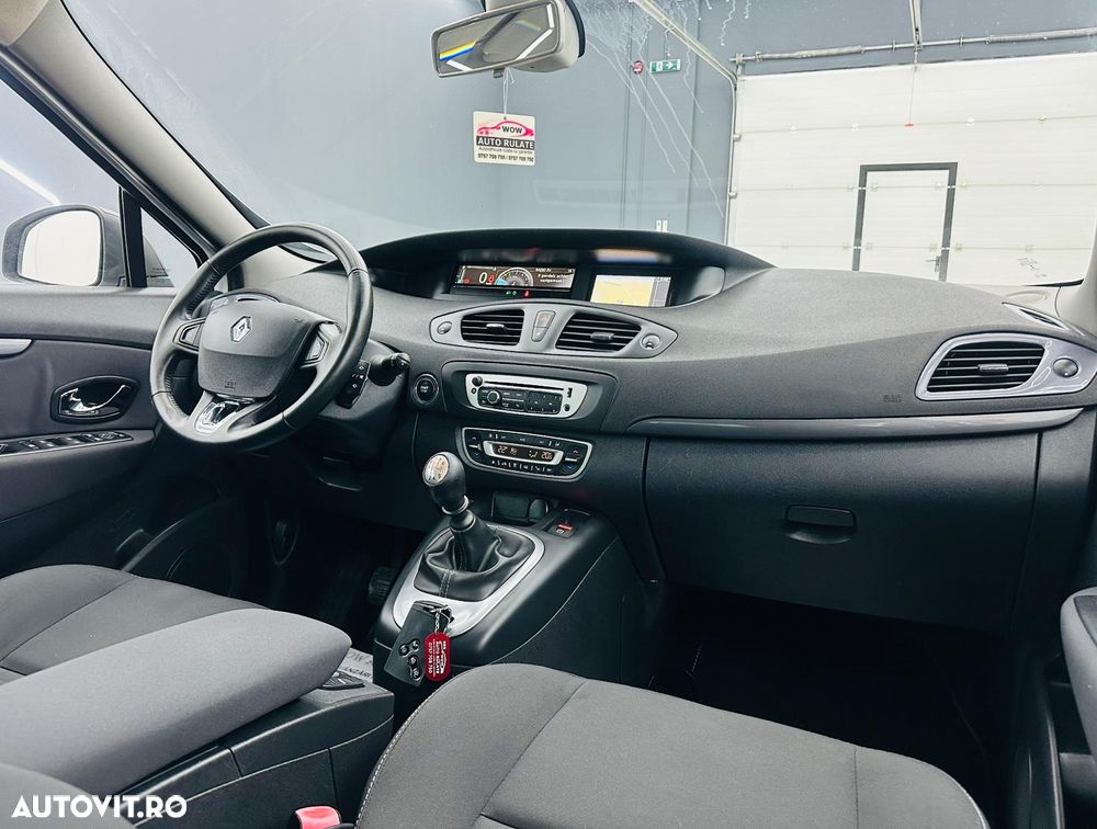 Renault Grand Scenic ENERGY dCi 110 INTENS - 22