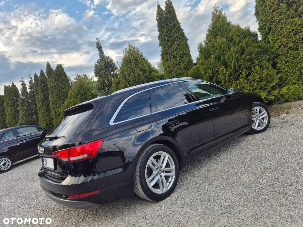 Audi A4 Avant 2.0 TDI ultra S tronic sport - 40