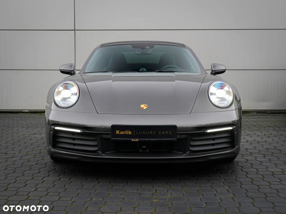 Porsche 911 Carrera 4S - 4