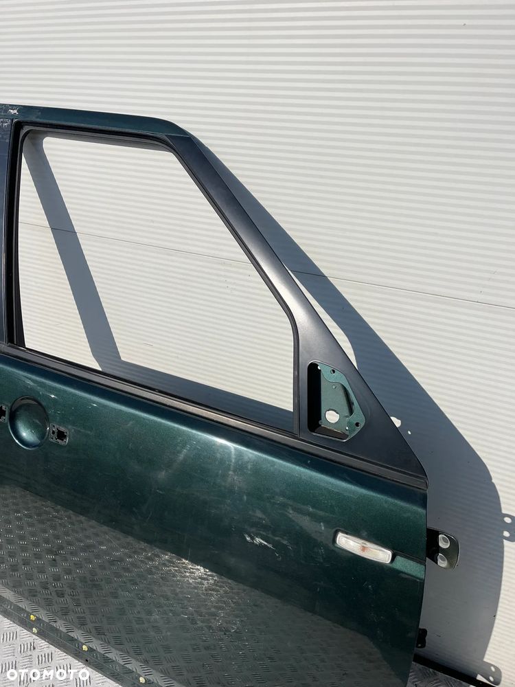 LAND ROVER DISCOVERY 4 L319 DRZWI PRAWY PRZÓD - 11