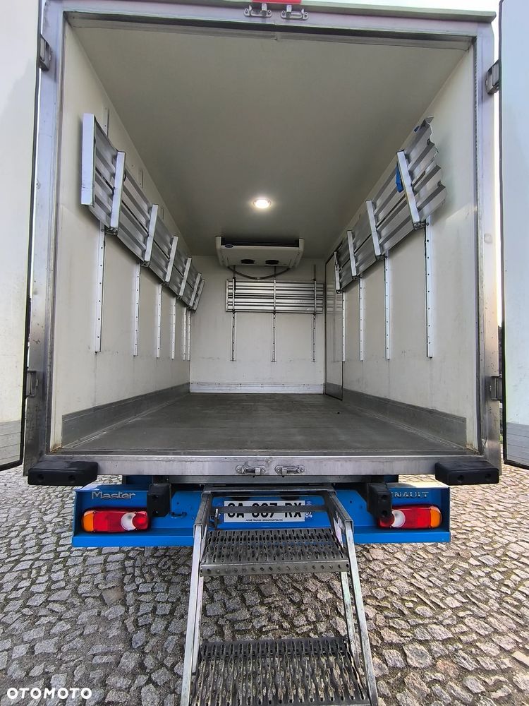 Renault Master - 13