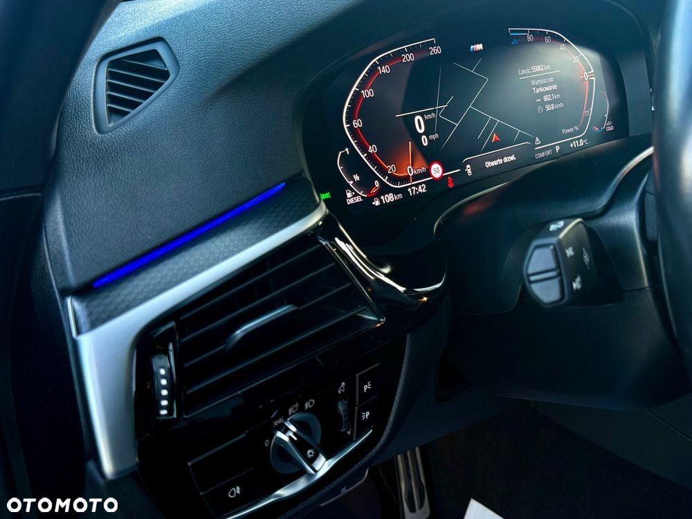 BMW Seria 5 - 32