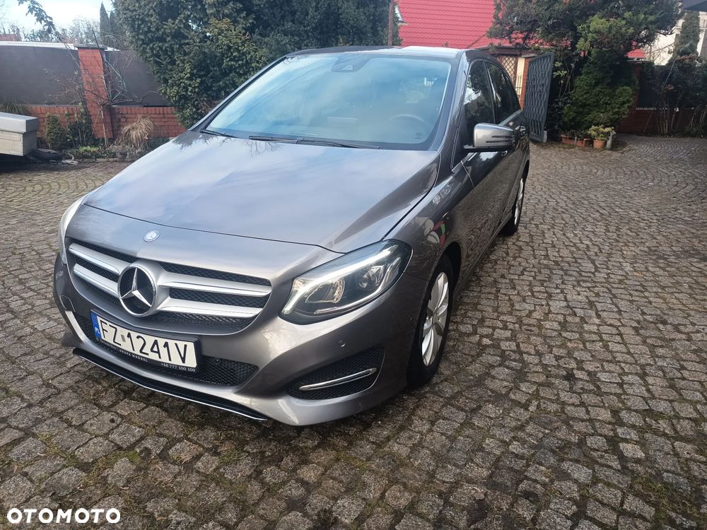 Mercedes-Benz Klasa B 200 (BlueEFFICIENCY) 7G-DCT - 1