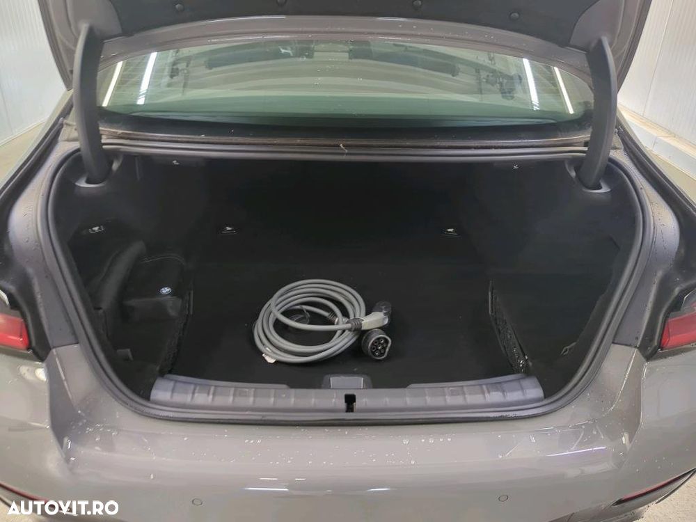 BMW Seria 5 - 13
