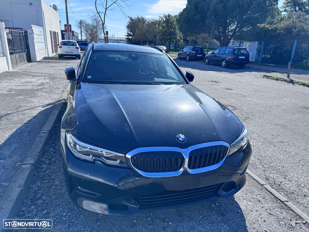 BMW 320 d Pack M Shadow Auto - 2