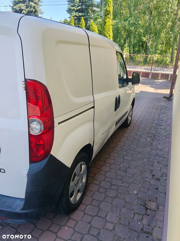 Fiat Doblo - 8