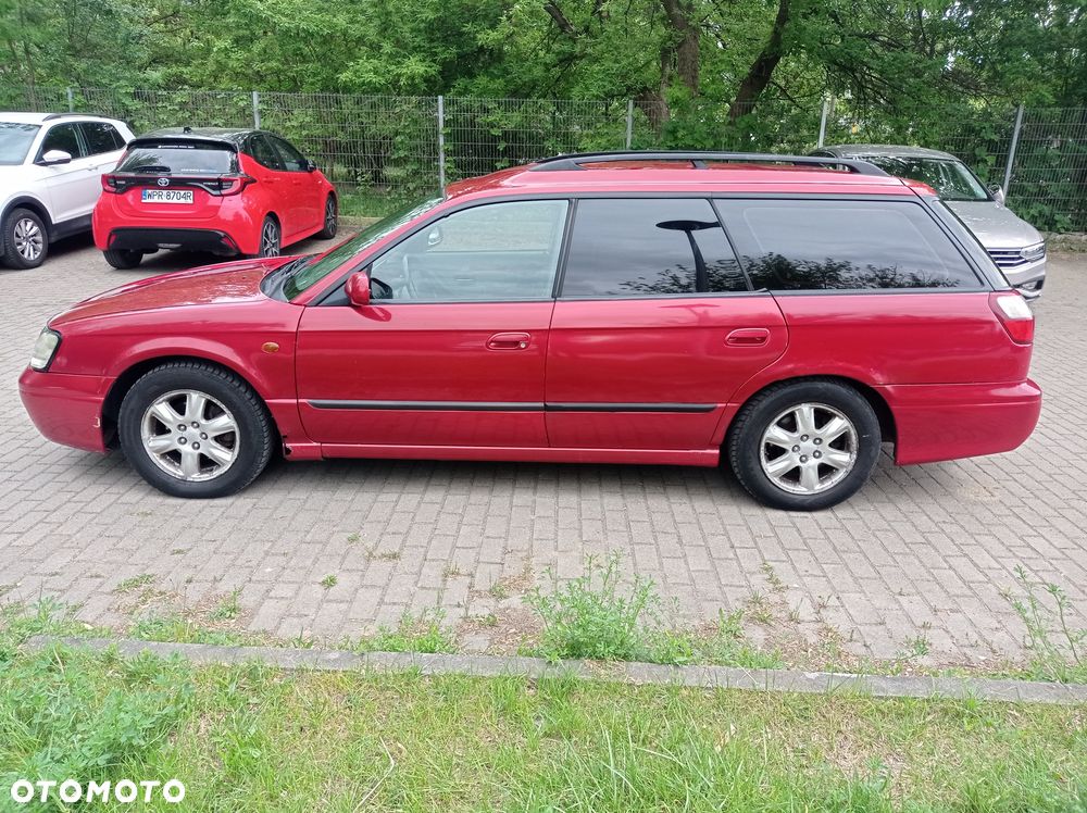 Subaru Legacy - 8