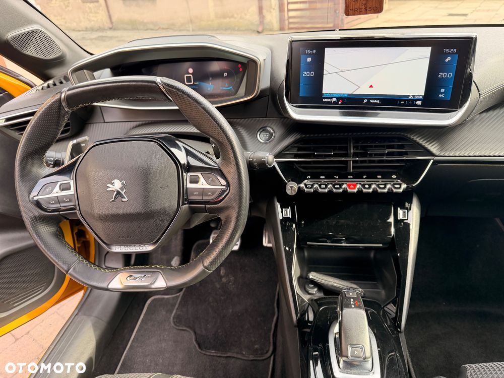 Peugeot 208 PureTech 130 EAT8 GT - 6