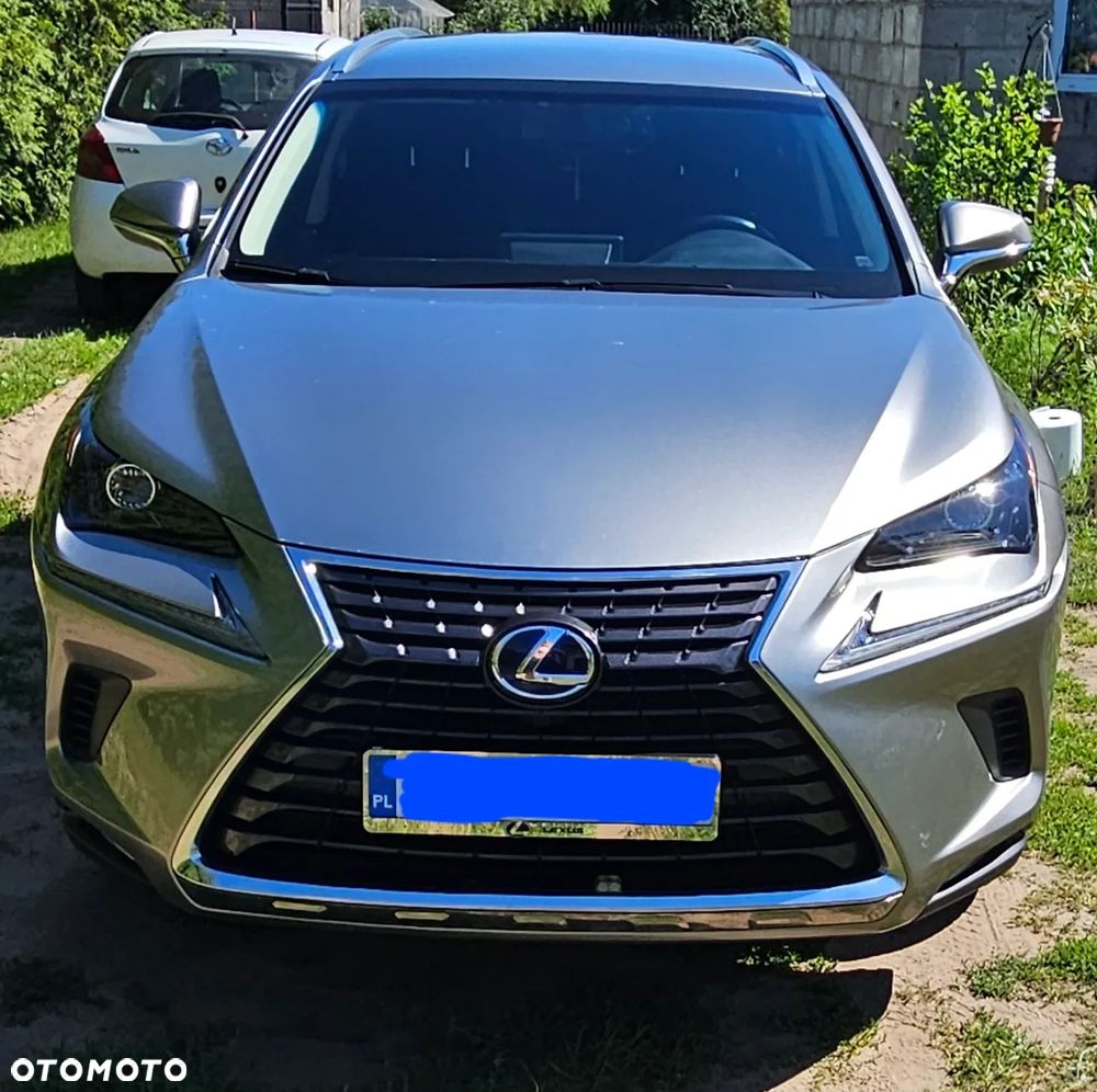 Lexus NX 300h Comfort AWD - 11