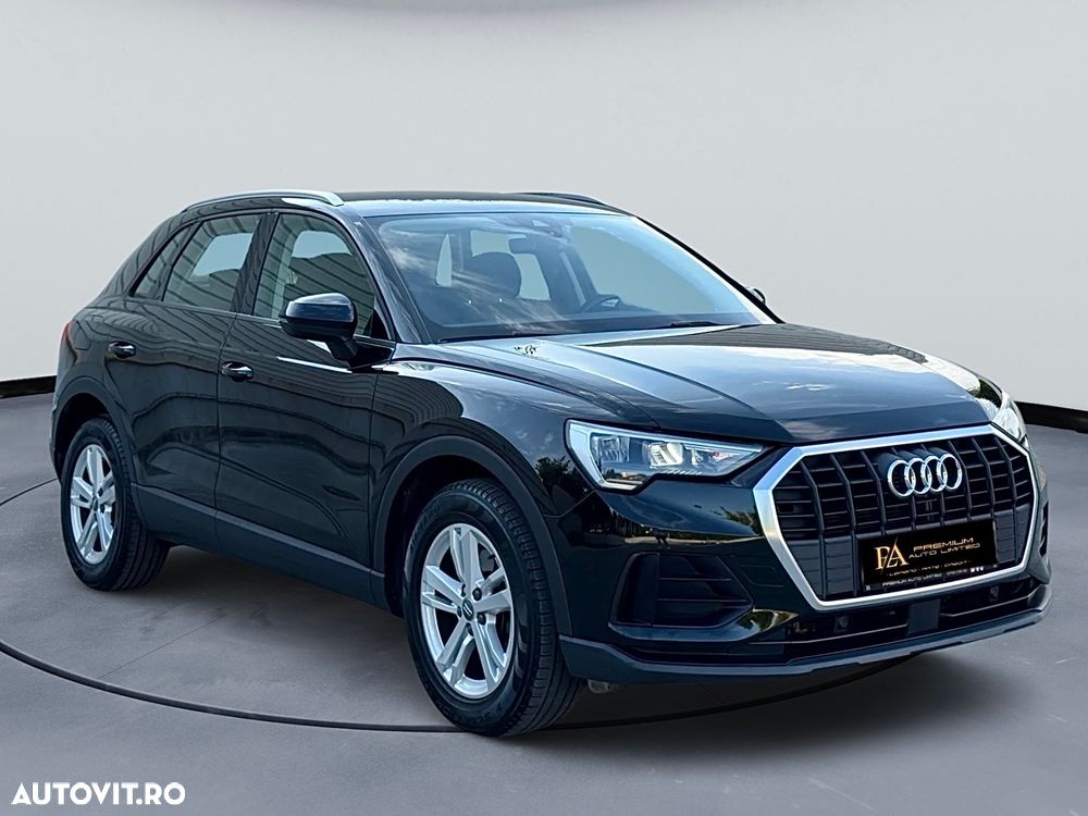 Audi Q3 2.0 35 TDI S tronic Advanced - 1