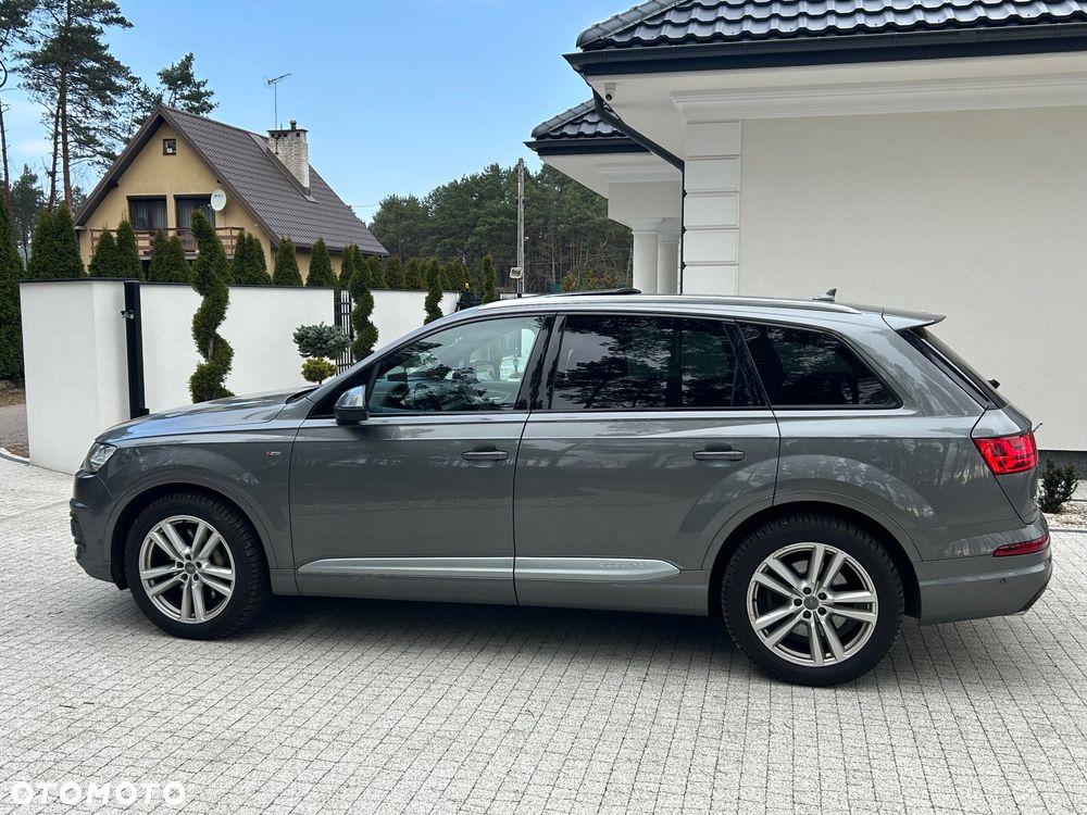 Audi Q7 - 7