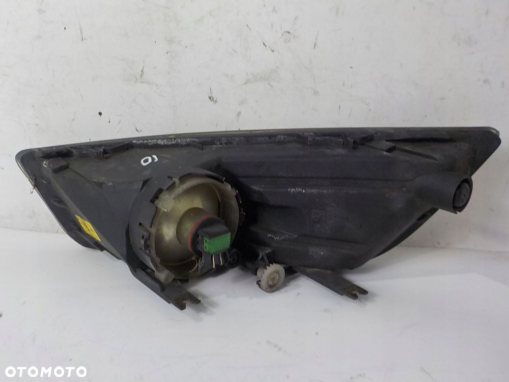 FORD MONDEO IV MK4 HALOGEN PRAWY PRZÓD PRZEDNI - 4