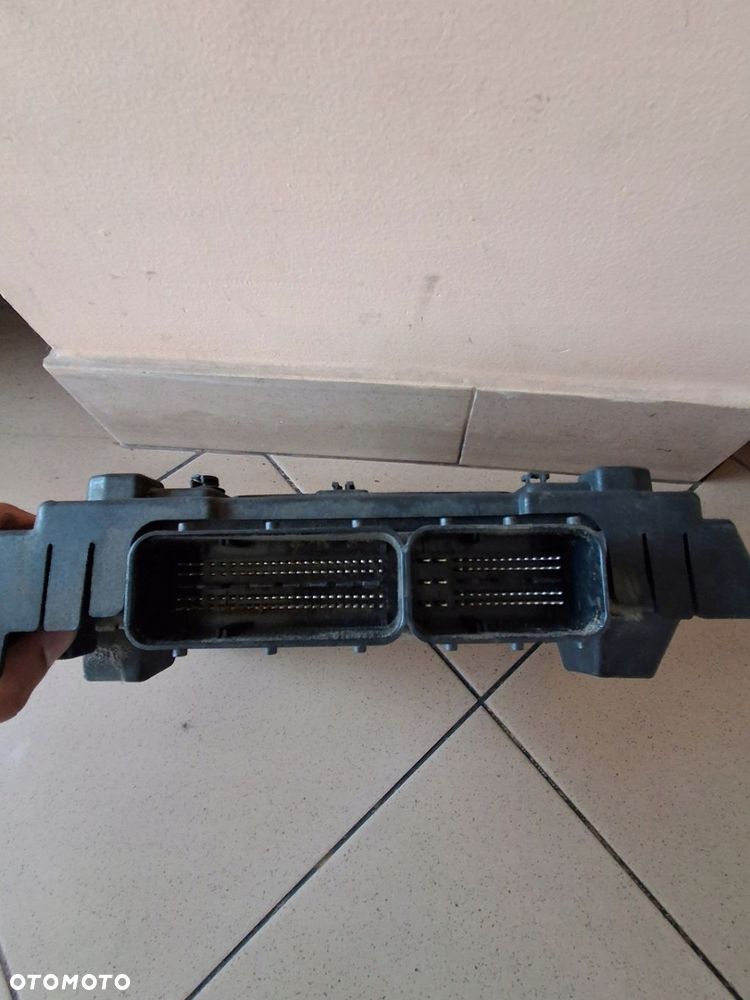 MERCEDES SPRINTER W906 LIFT sterownik silnika A6519003203 A6519012902 - 2