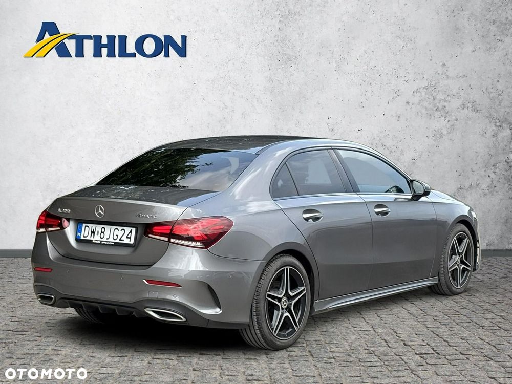 Mercedes-Benz Klasa A 220 4-Matic AMG Line 7G-DCT - 5