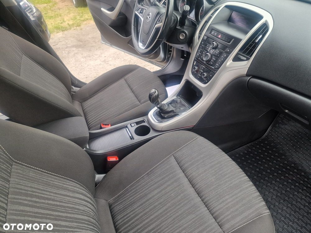 Opel Astra 1.6 ecoFLEX Start/Stop - 15