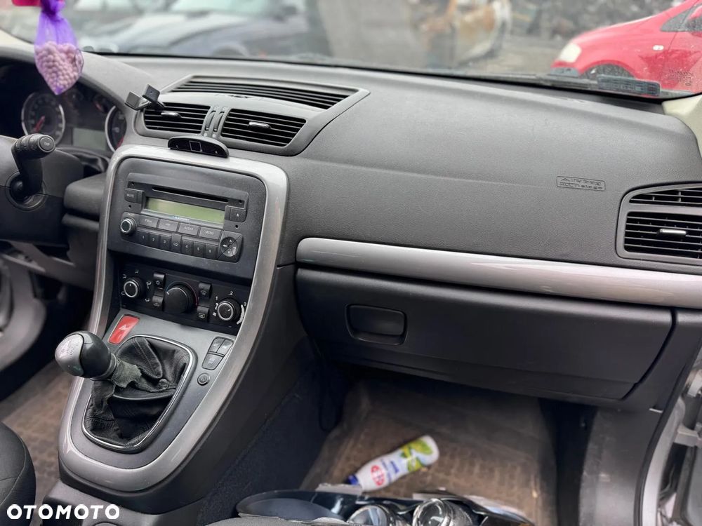 Fiat Croma 2008 poj. 1.9 JTD 120 KM - samochód cały na części - 15