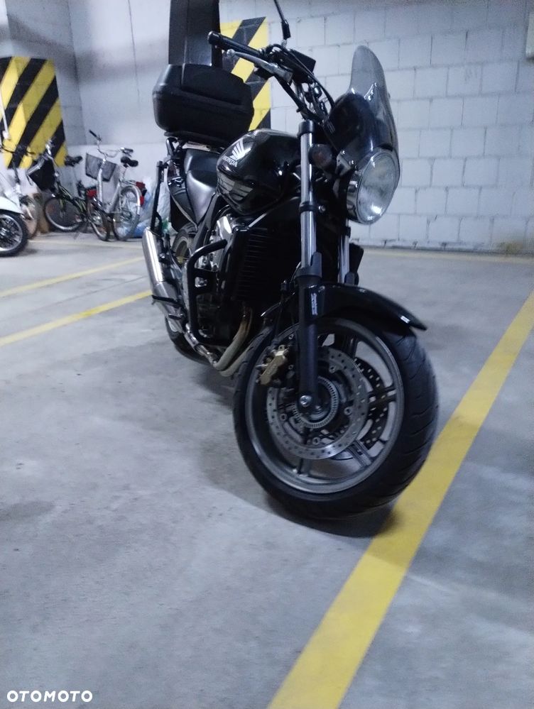 Honda CBF - 4