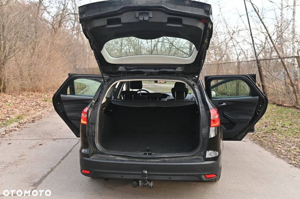 Ford Focus 1.6 Trend - 11