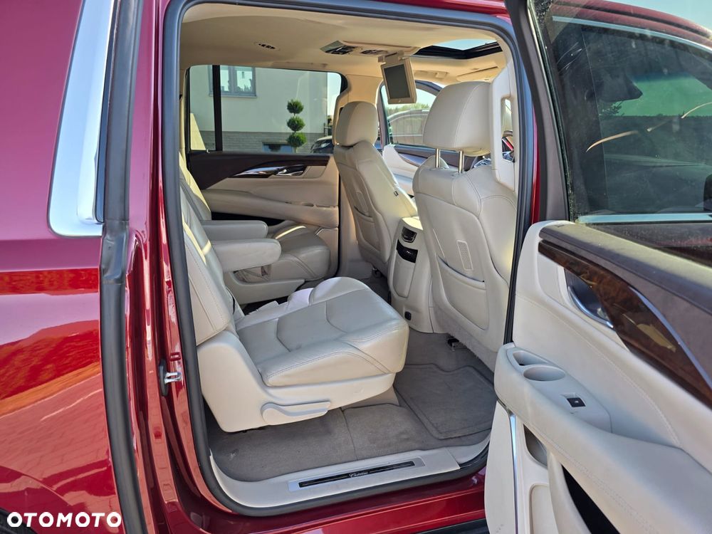 Cadillac Escalade ESV 6.2 V8 AWD AT Premium - 21