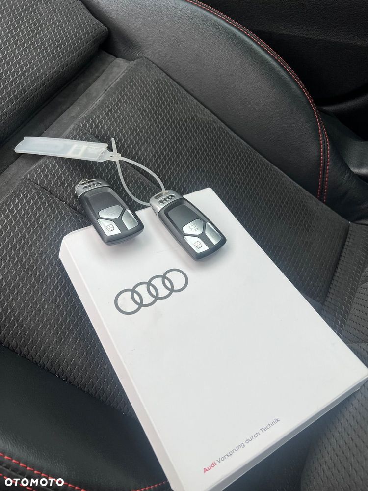 Audi A4 Avant 40 TDI S tronic - 17