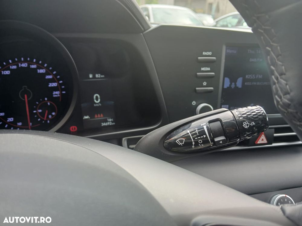 Hyundai Elantra 1.6 l 123 CP 6MT Comfort - 11