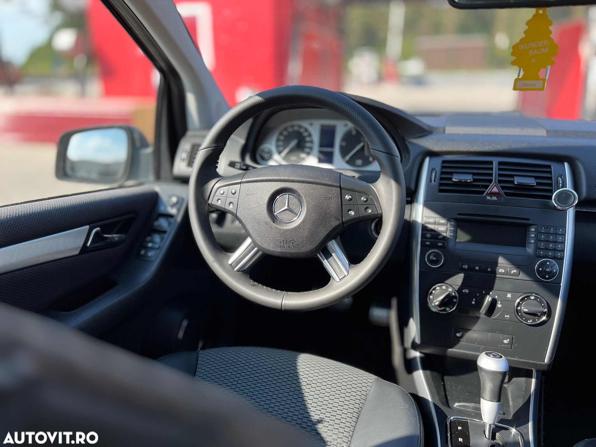 Mercedes-Benz B - 5