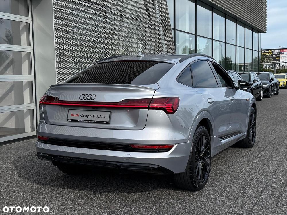 Audi e-tron Sportback - 11