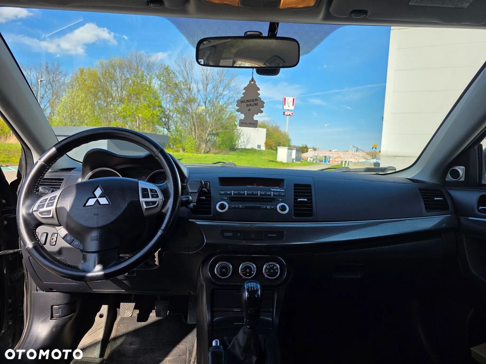 Mitsubishi Lancer 1.8 Intense - 7