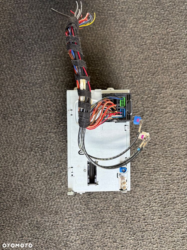 Radio Skoda Octavia II 3T0035192L - 5