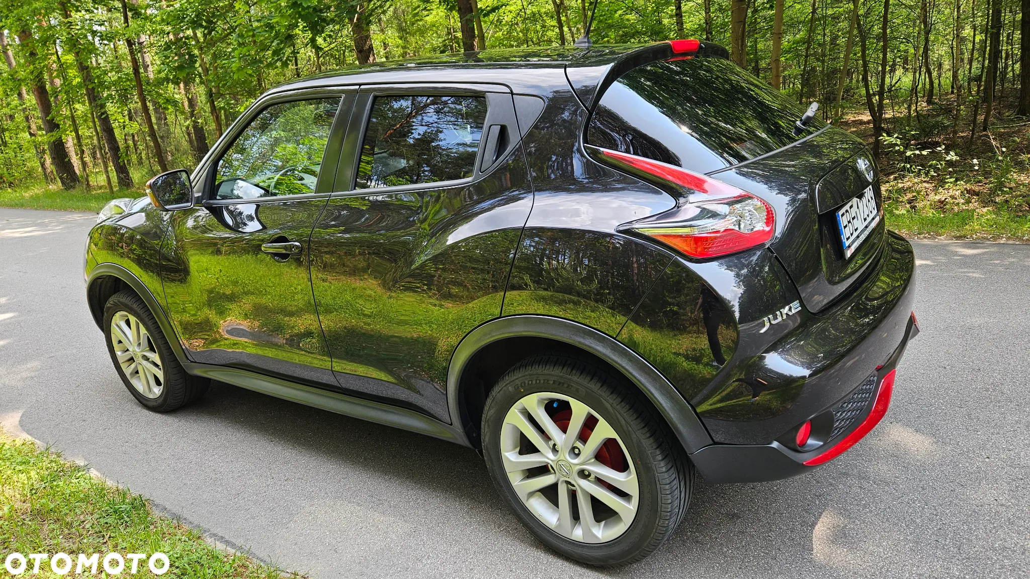Nissan Juke 1.6 Acenta Xtronic - 4