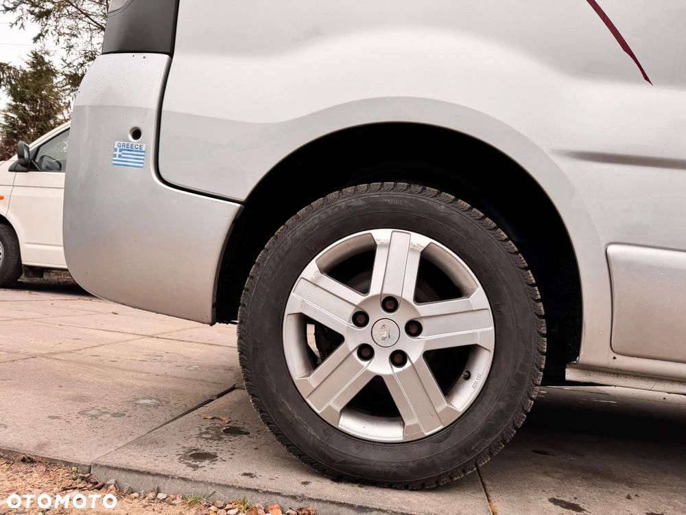 Opel VIVARO BRYGADÓWKA 6 MIEJSC KLIMATYZACJA - 26