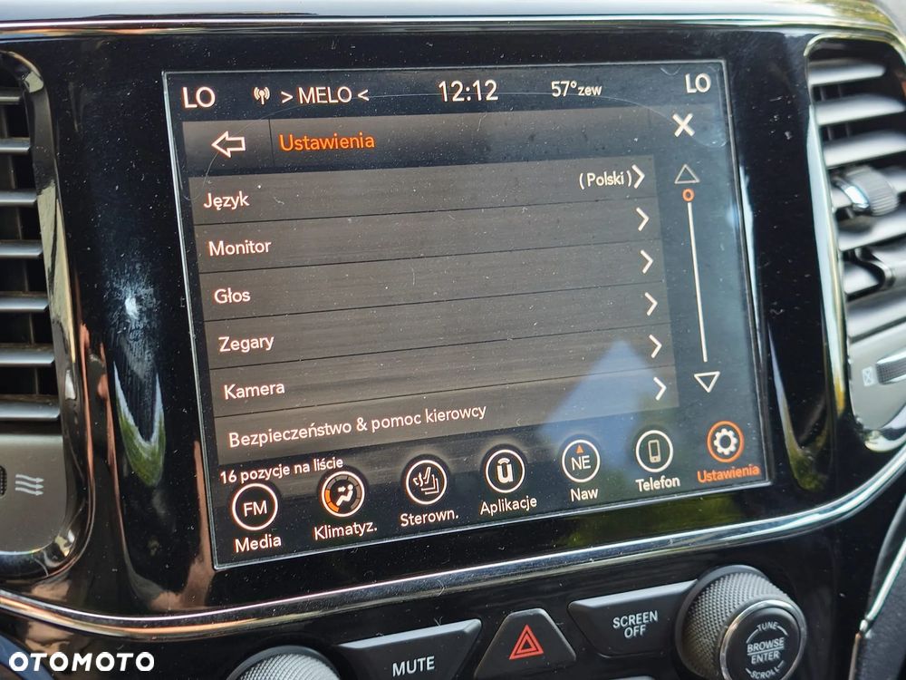 Jeep Grand Cherokee 5.7 V8 HEMI 4WD Automatik S - 23