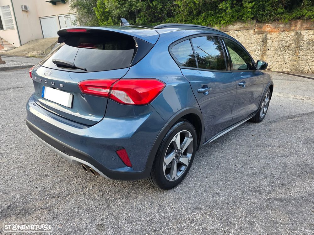 Ford Focus 1.0 EcoBoost Active X - 3
