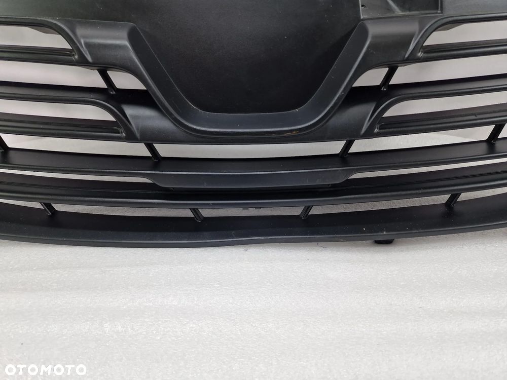 RENAULT TRAFIC III 3 14- ATRAPA / GRILL PRZEDNI PRZÓD , NR 623108673R , NR AUKCJI GL525 - 7
