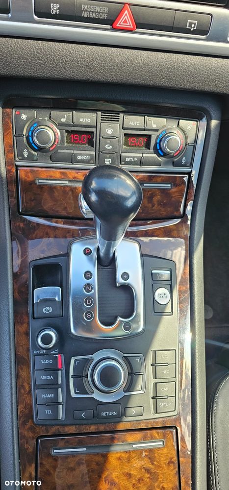 Audi A8 3.0 TDI DPF quattro - 31