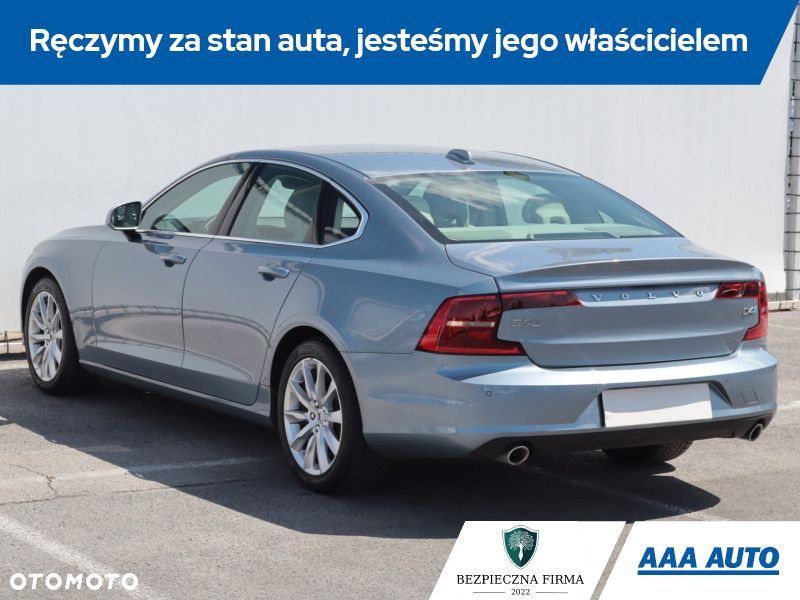 Volvo S90 - 6