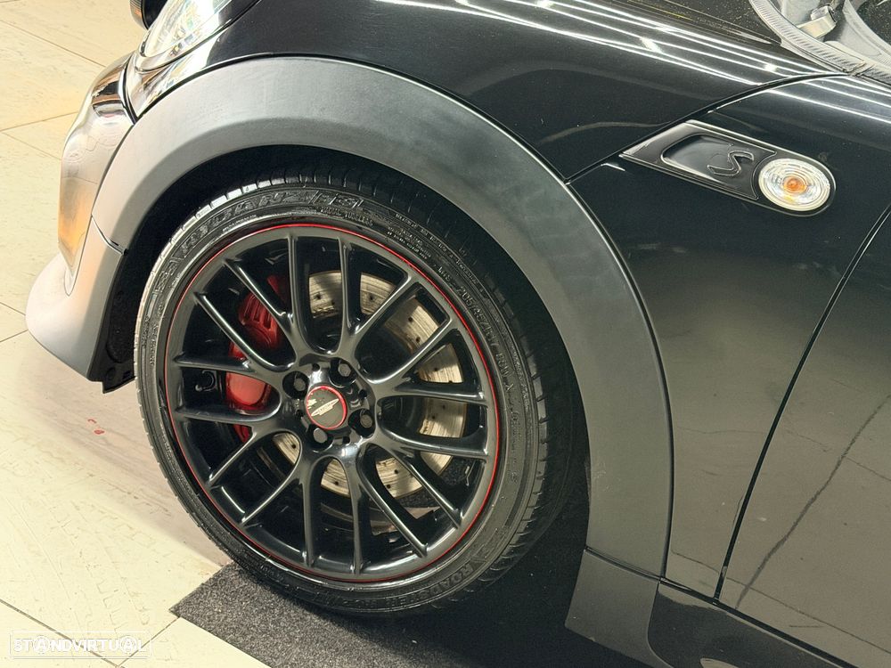MINI 3 Portas Cooper S - 16