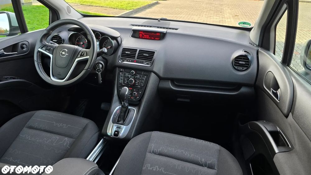Opel Meriva - 12