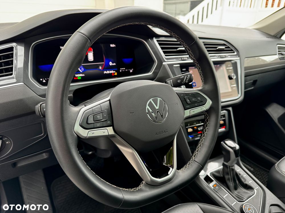 Volkswagen Tiguan - 29