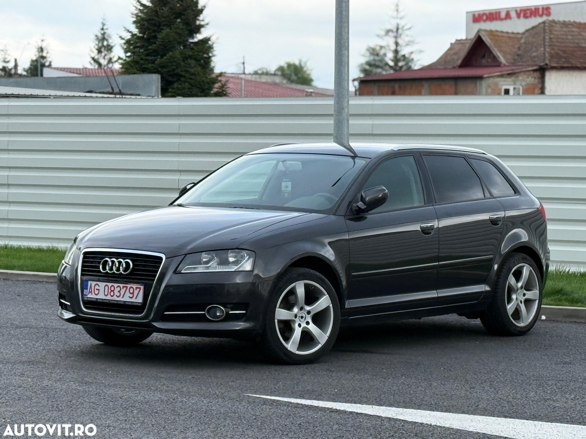Audi A3 1.2 TFSI Sportback Ambiente - 2
