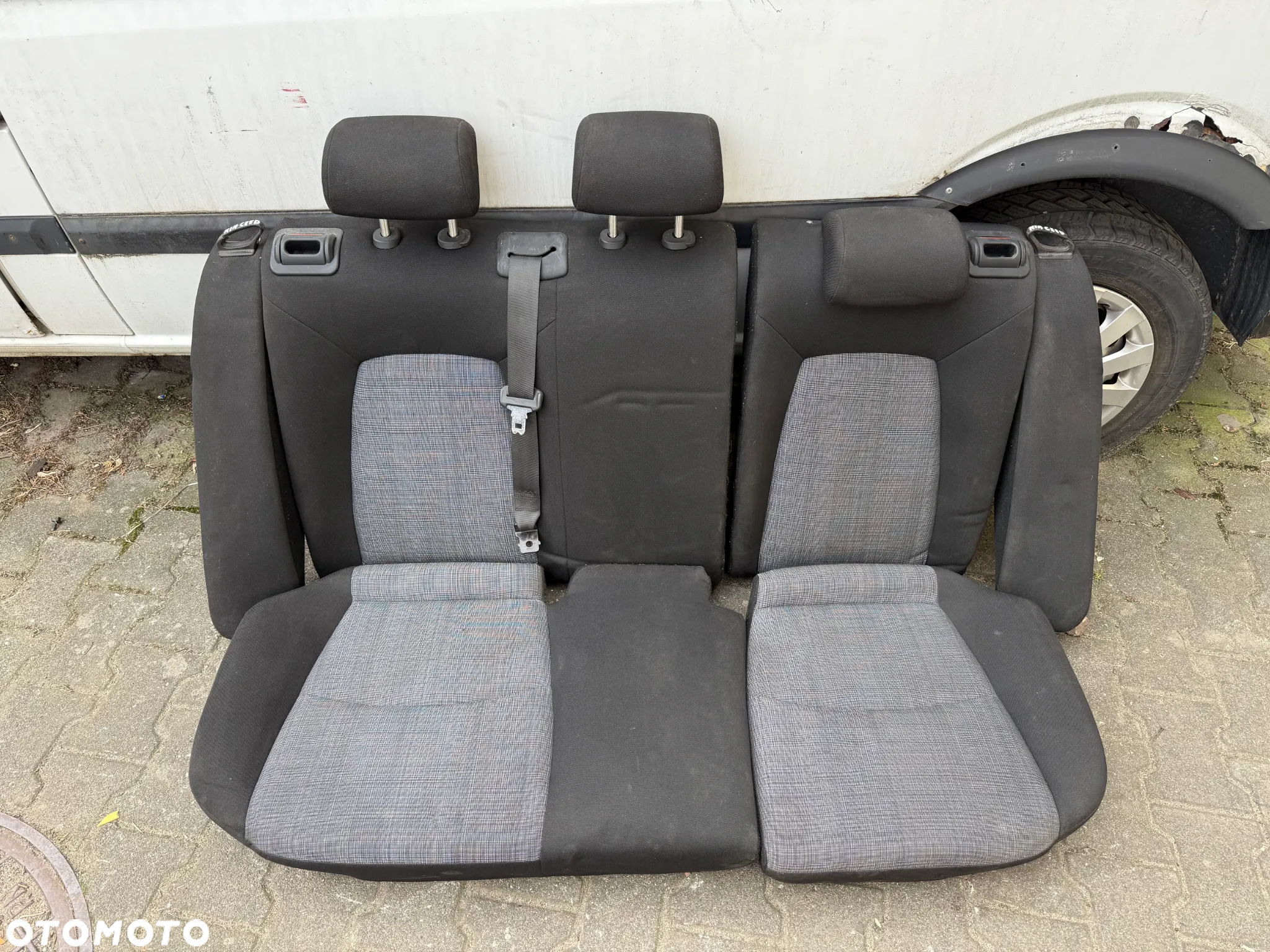 Kia Ceed I hatchback komplet foteli kanapa fotele materiał - 10
