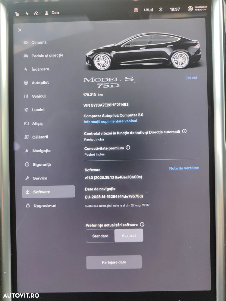 Tesla Model S - 5
