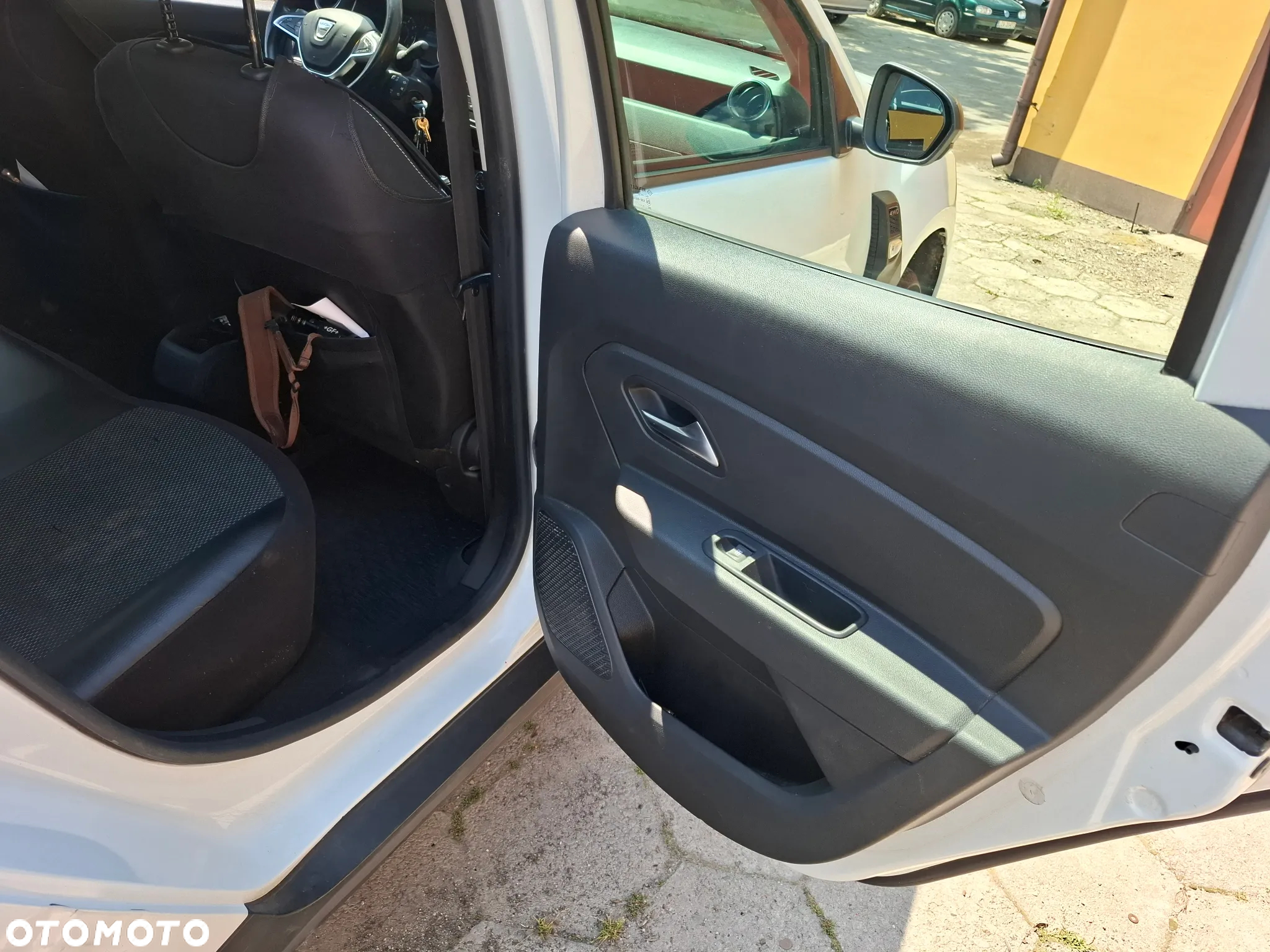 Dacia Duster 1.6 SCe Comfort 4WD - 15