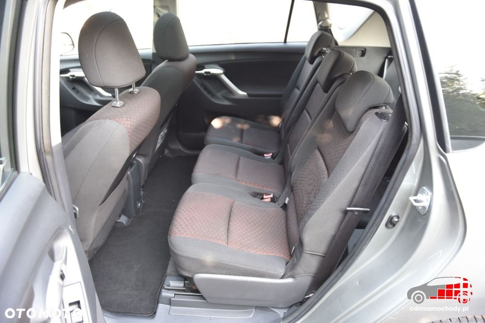 Toyota Verso 1.6 Active 7os - 14