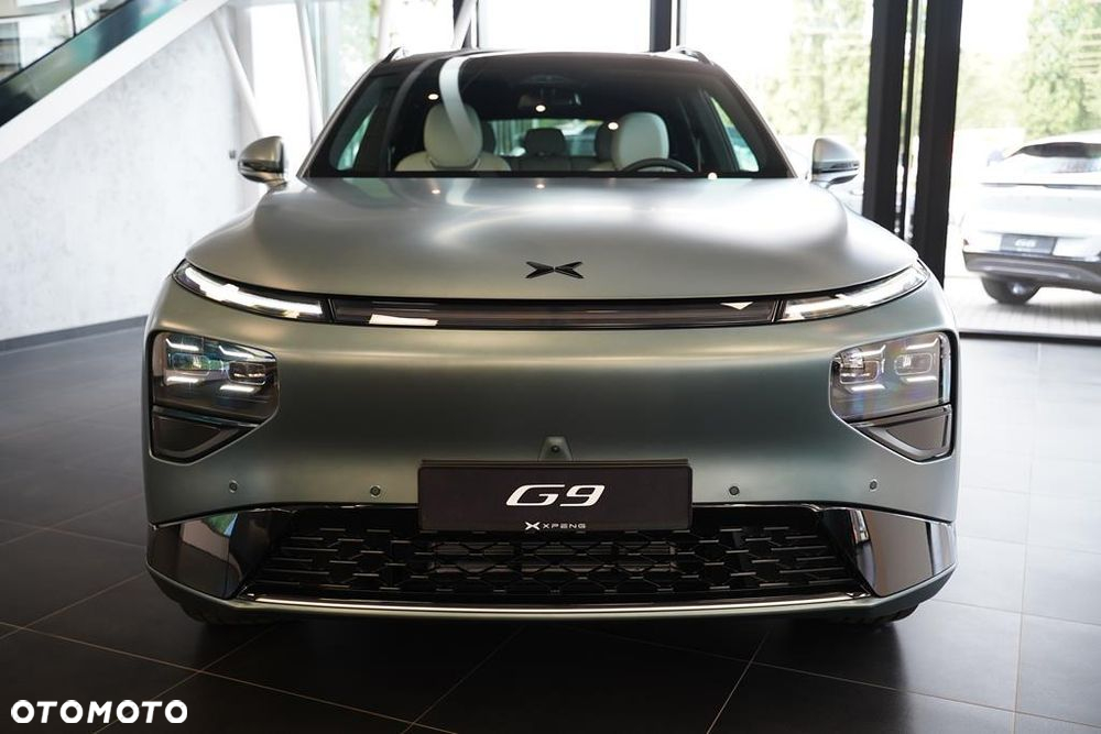XPeng G9 - 2